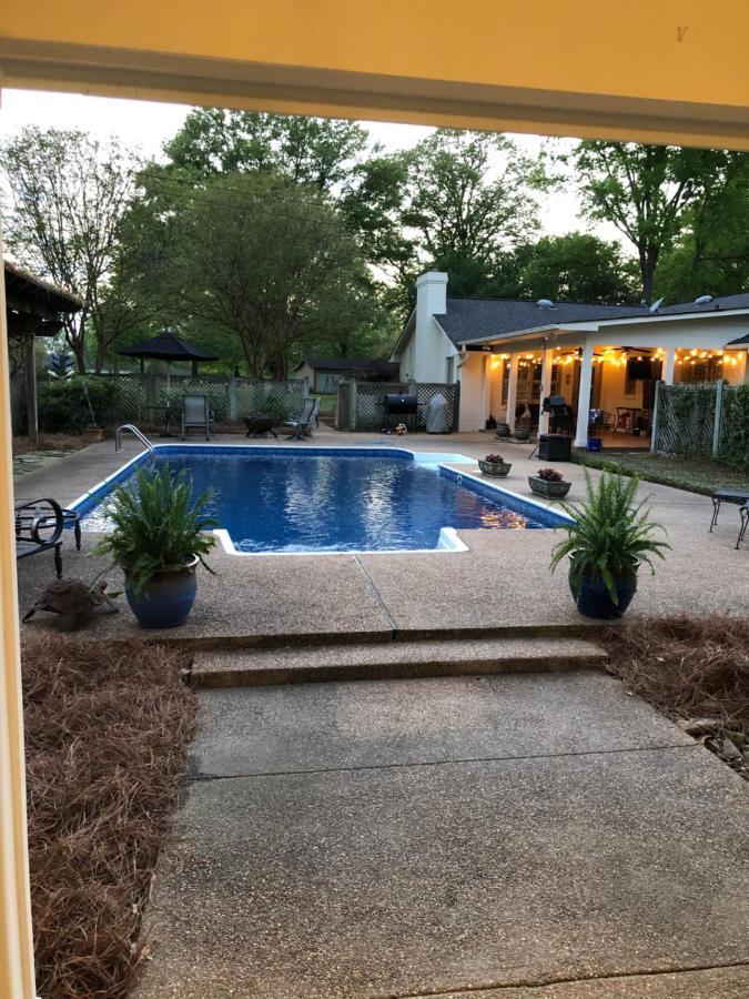 Pool House Hotel Clarksdale Exterior photo