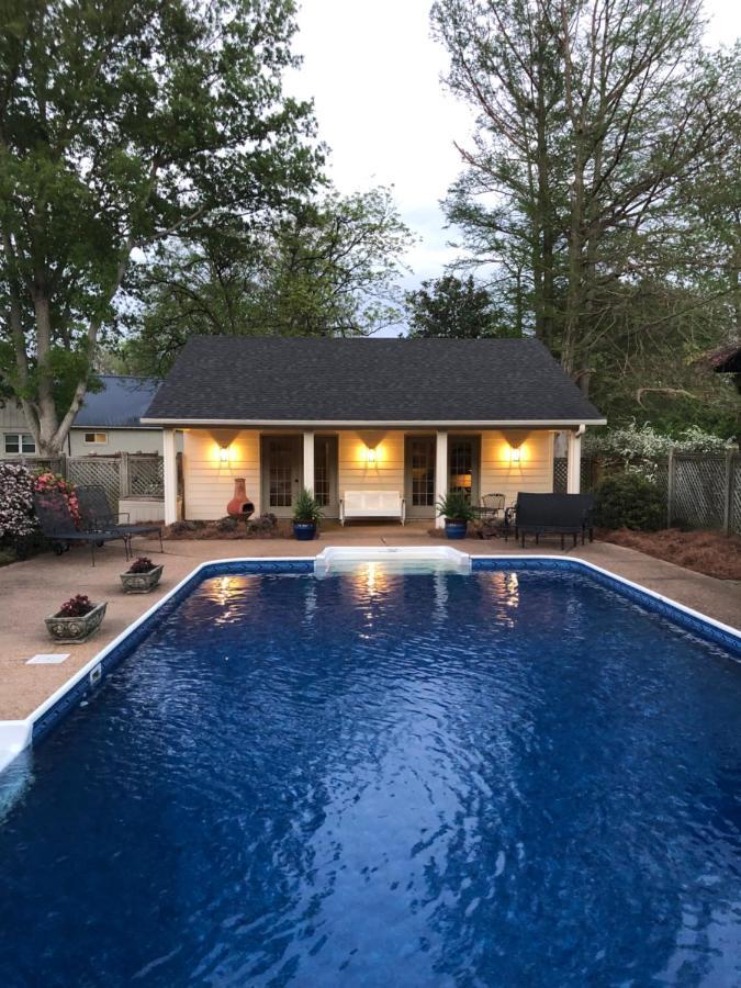 Pool House Hotel Clarksdale Exterior photo