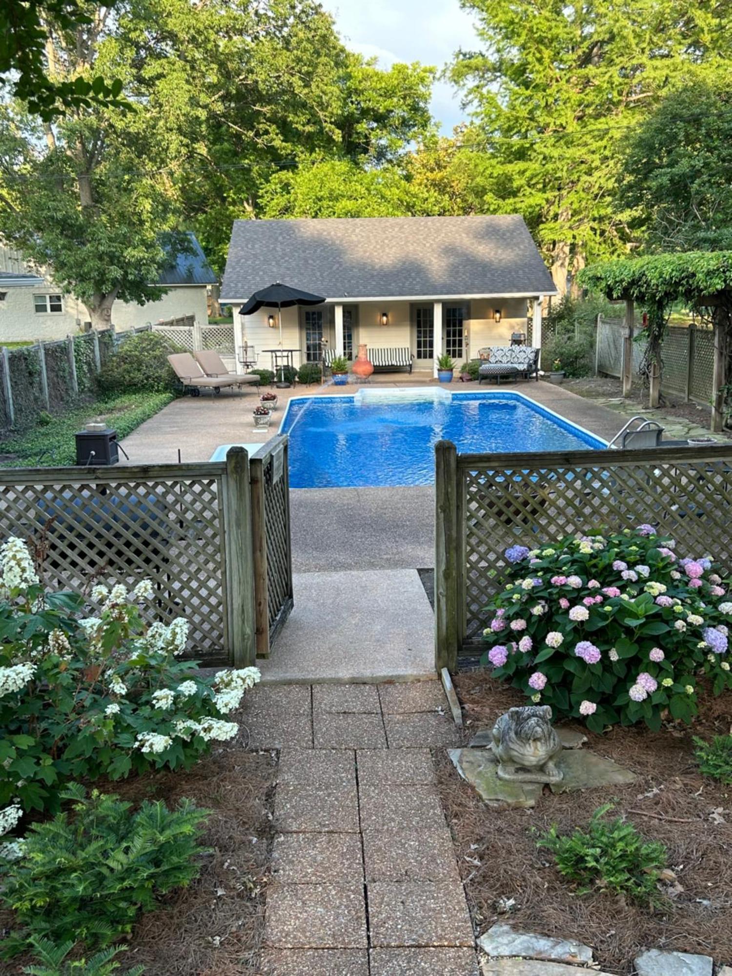 Pool House Hotel Clarksdale Exterior photo
